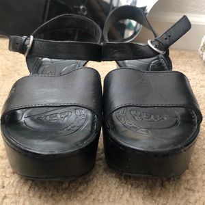 Born wedge sandals